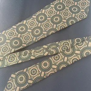 Mens Retro Style Tie