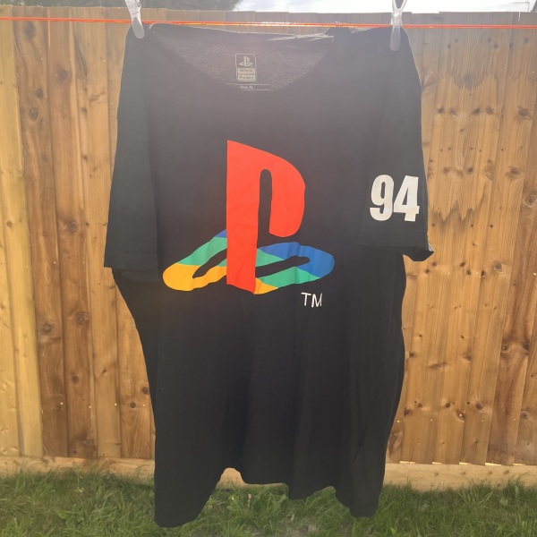 Official PlayStation T Shirt size XL