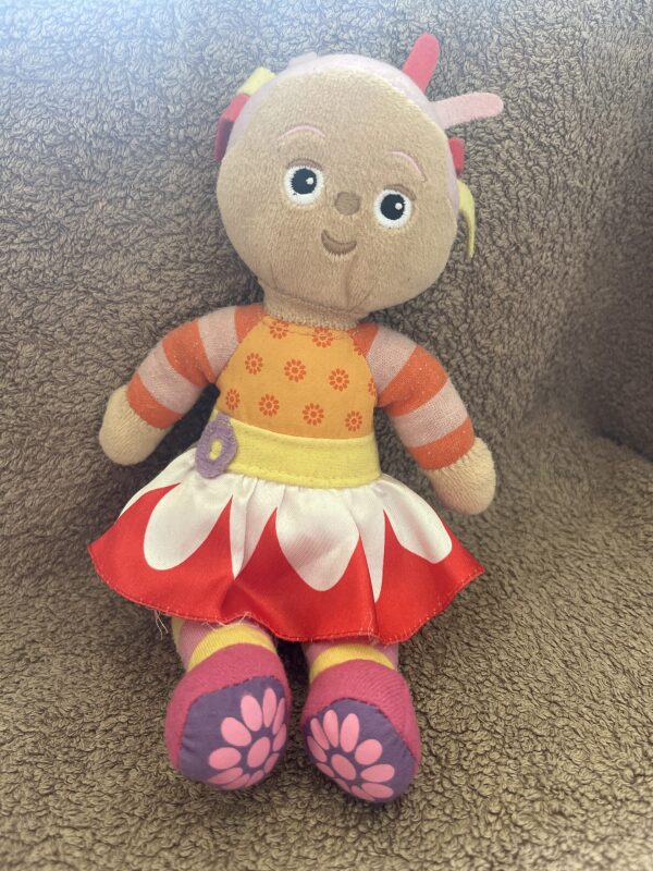 Upsy Daisy plush