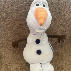 Olaf plushie