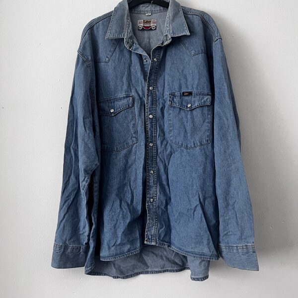 Lee Denim Shirt - size xl