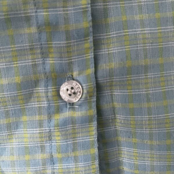 Regatta Lightweight Shirt - Image 2