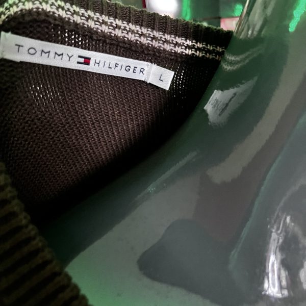 Women’s Tommy Hilfiger V Neck Pullover - Large (12) - Image 4