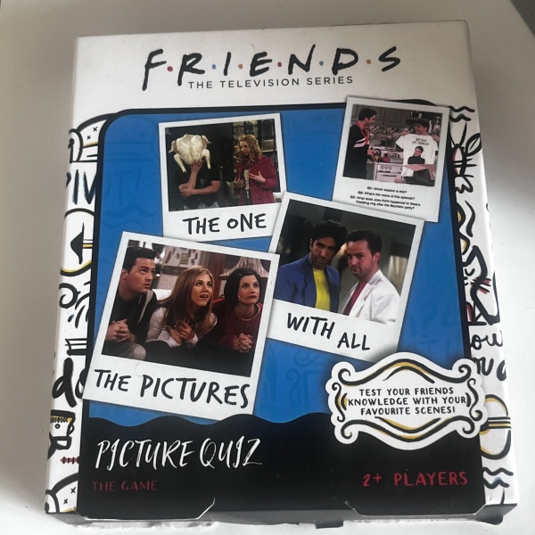 Friends Picture Quiz Game - Used