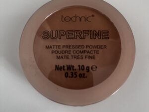 Technic Pressed Powder - Biscuit