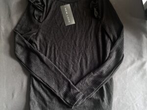 New Look Ribbed Lone Sleeve Top - sz 10 NWT