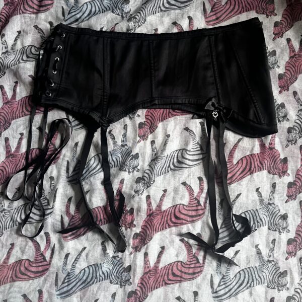 Ann Summers Suspender Belt 18-20